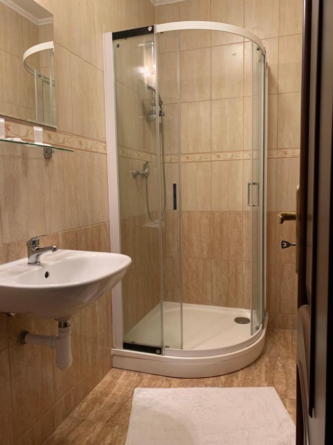 Hotel Tatra Malacky Εξωτερικό φωτογραφία
